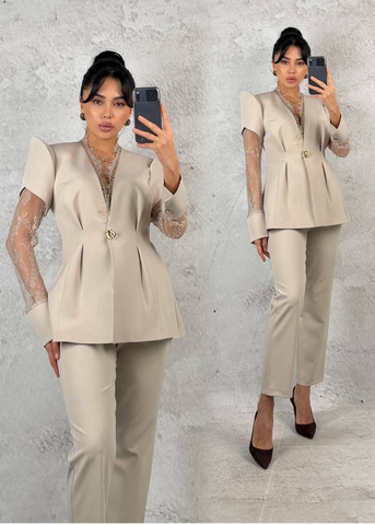 Beige Lalyane costume by ELVE STYLE SRL, featuring elegant fabric and detailed design, suitable for costume events or performances.