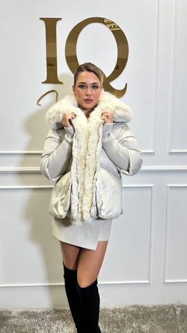 Geaca blana aritficiala Ane Milk