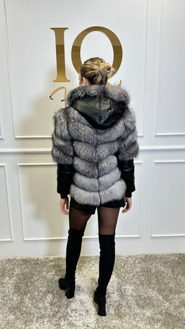 Haina blana naturala Elsa Silver