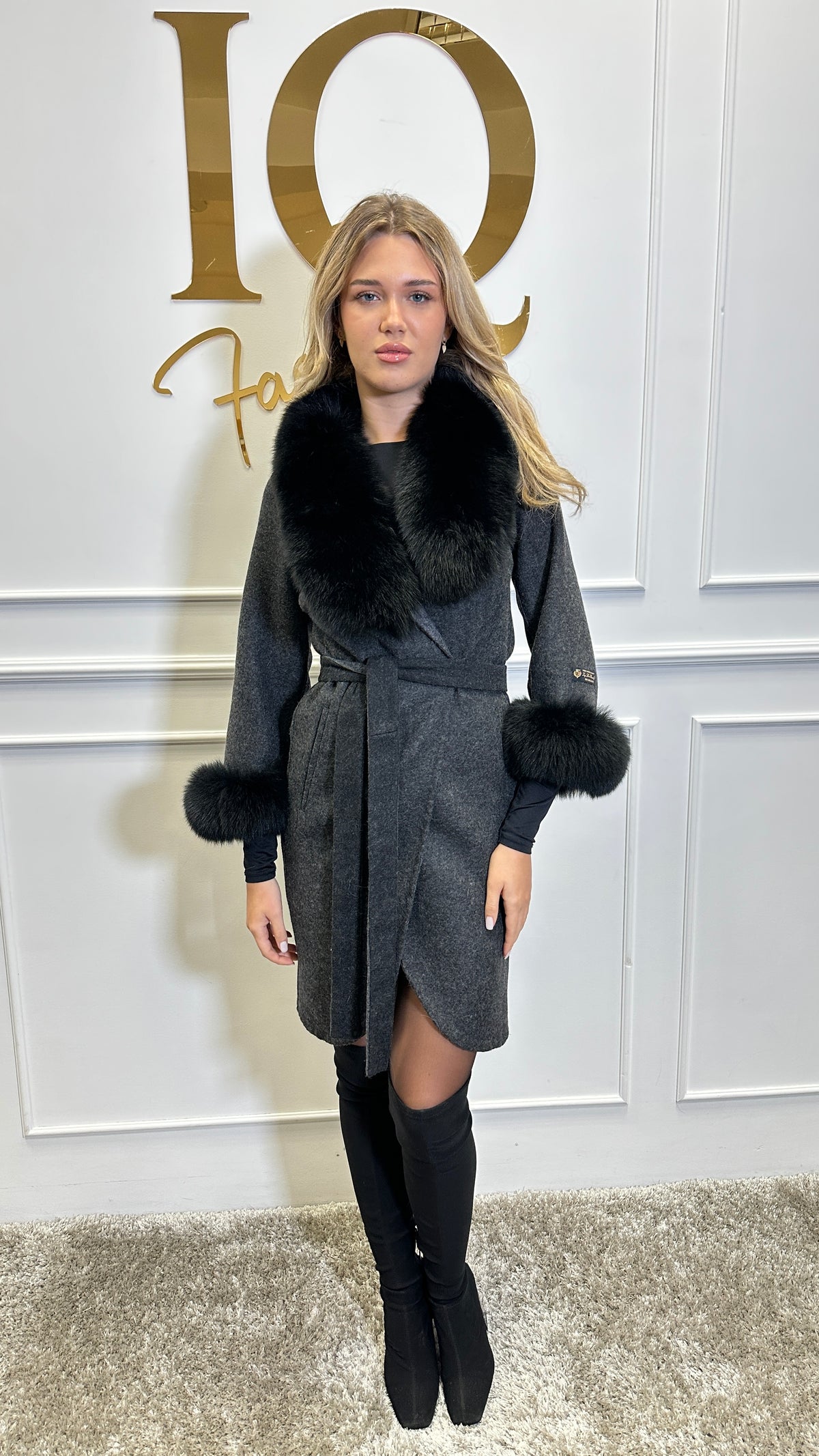 Palton alpaka Ami Black