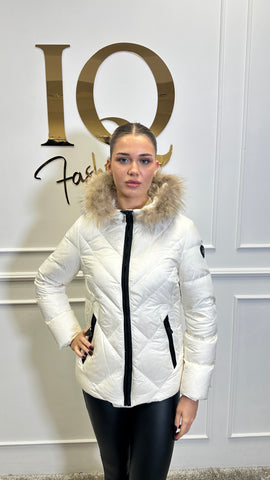 Geaca blana naturala Florence Milk