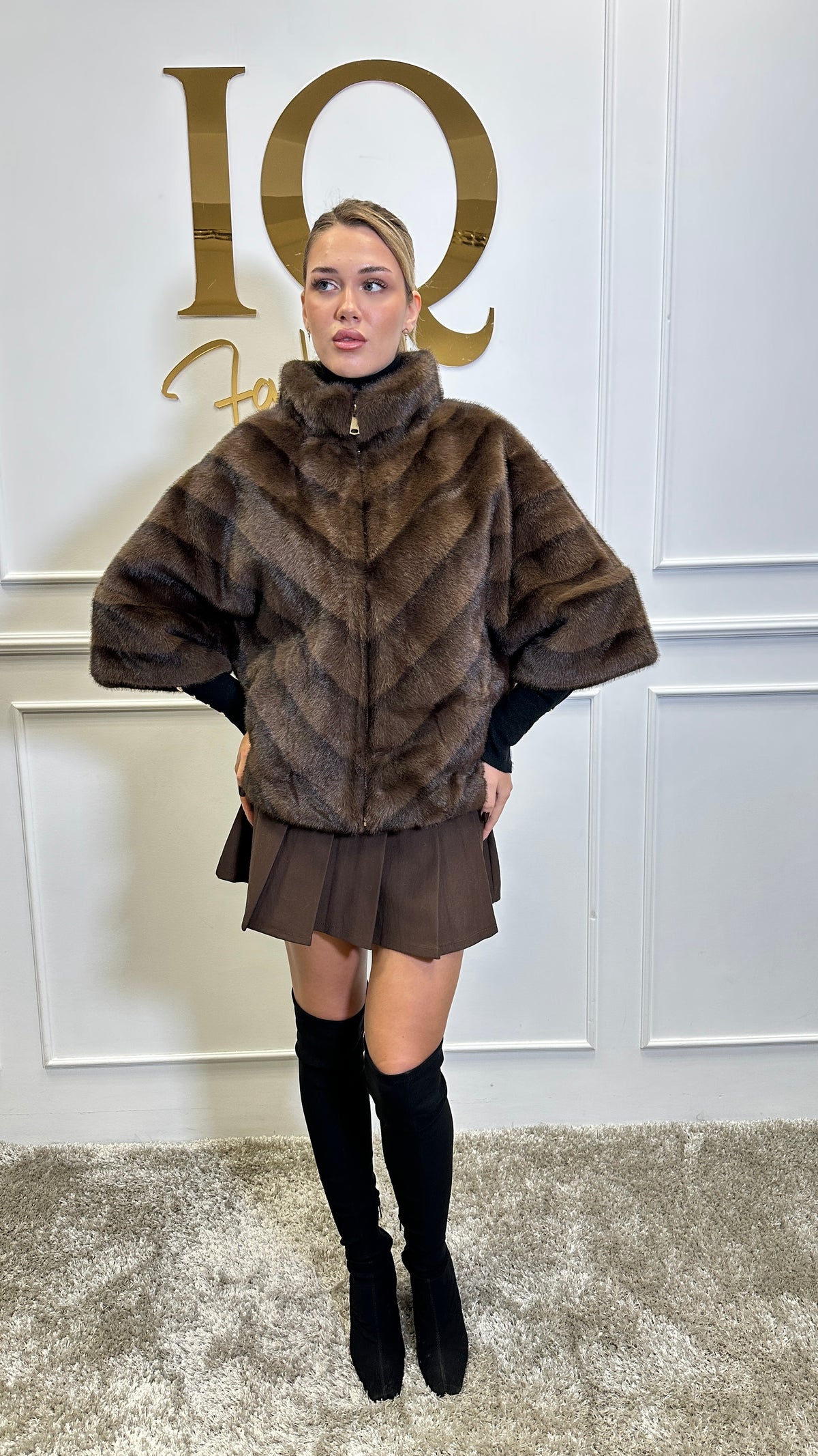 Haina blana artificiala Luxury Brown