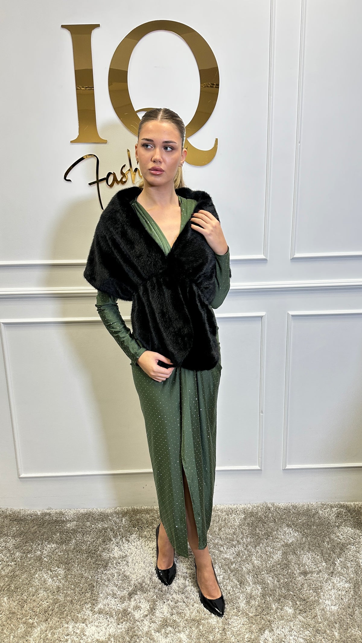 Capa Blana artificiala Tendys Black