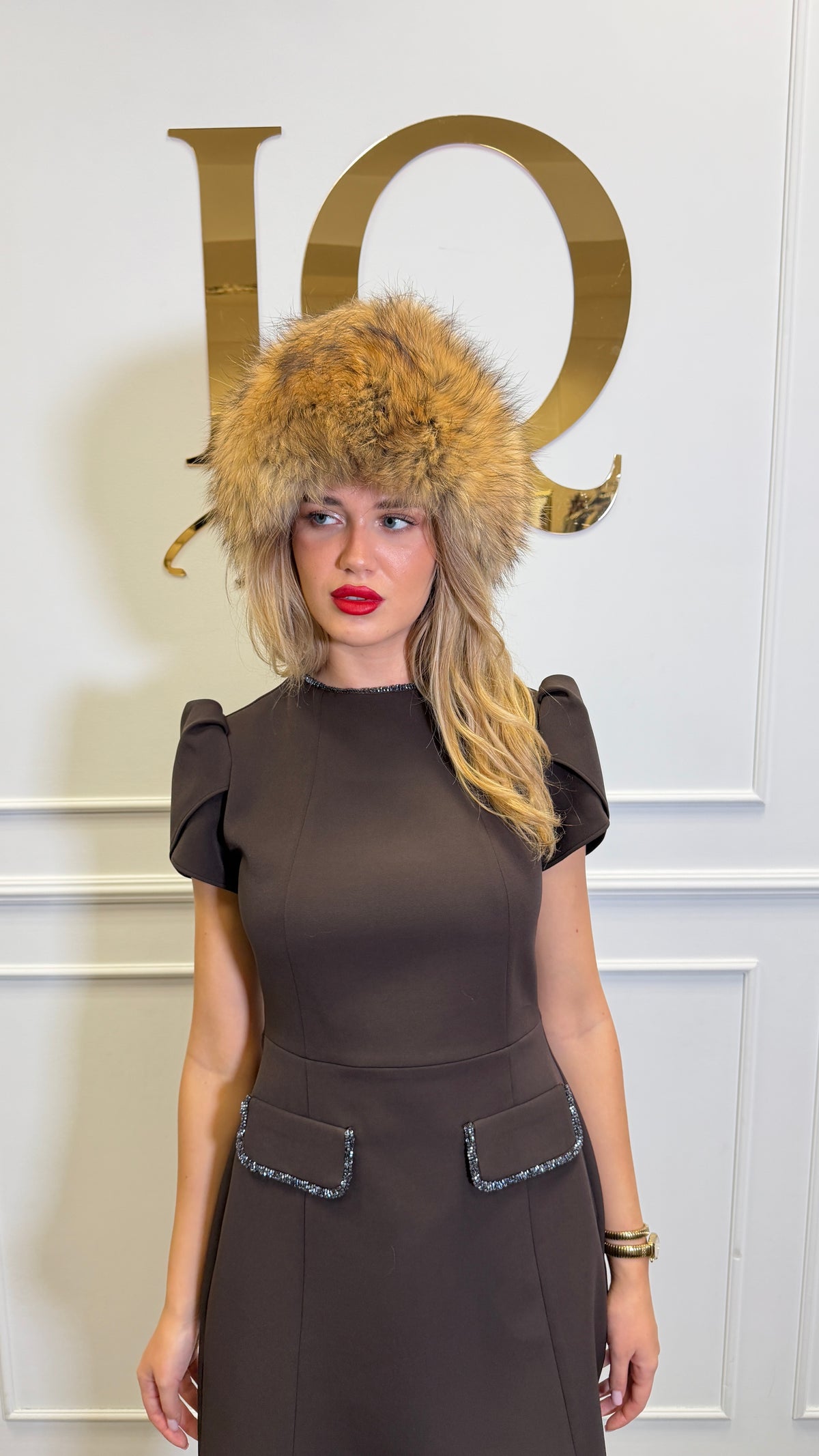 Sapca din blana naturala si piele Isa Black-Gold