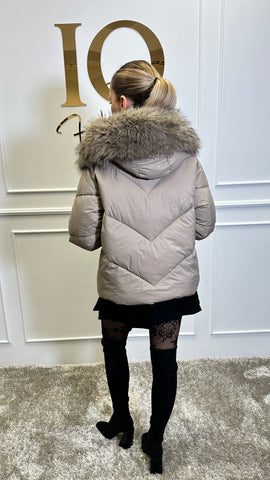 Geaca blana artificiala Florencia Beige