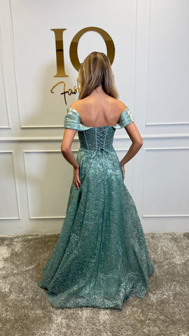 Elegant Rochie Diamond Minth by iqfashioncluj, featuring stylish design and vibrant color, perfect for fashionable occasions.