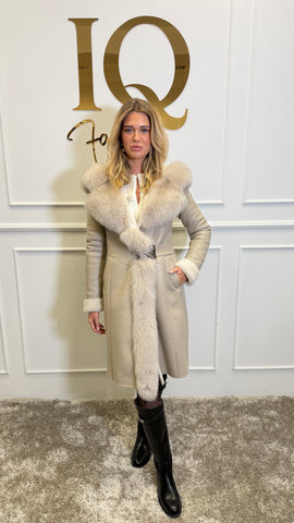 Haina tip cojoc Vega Beige