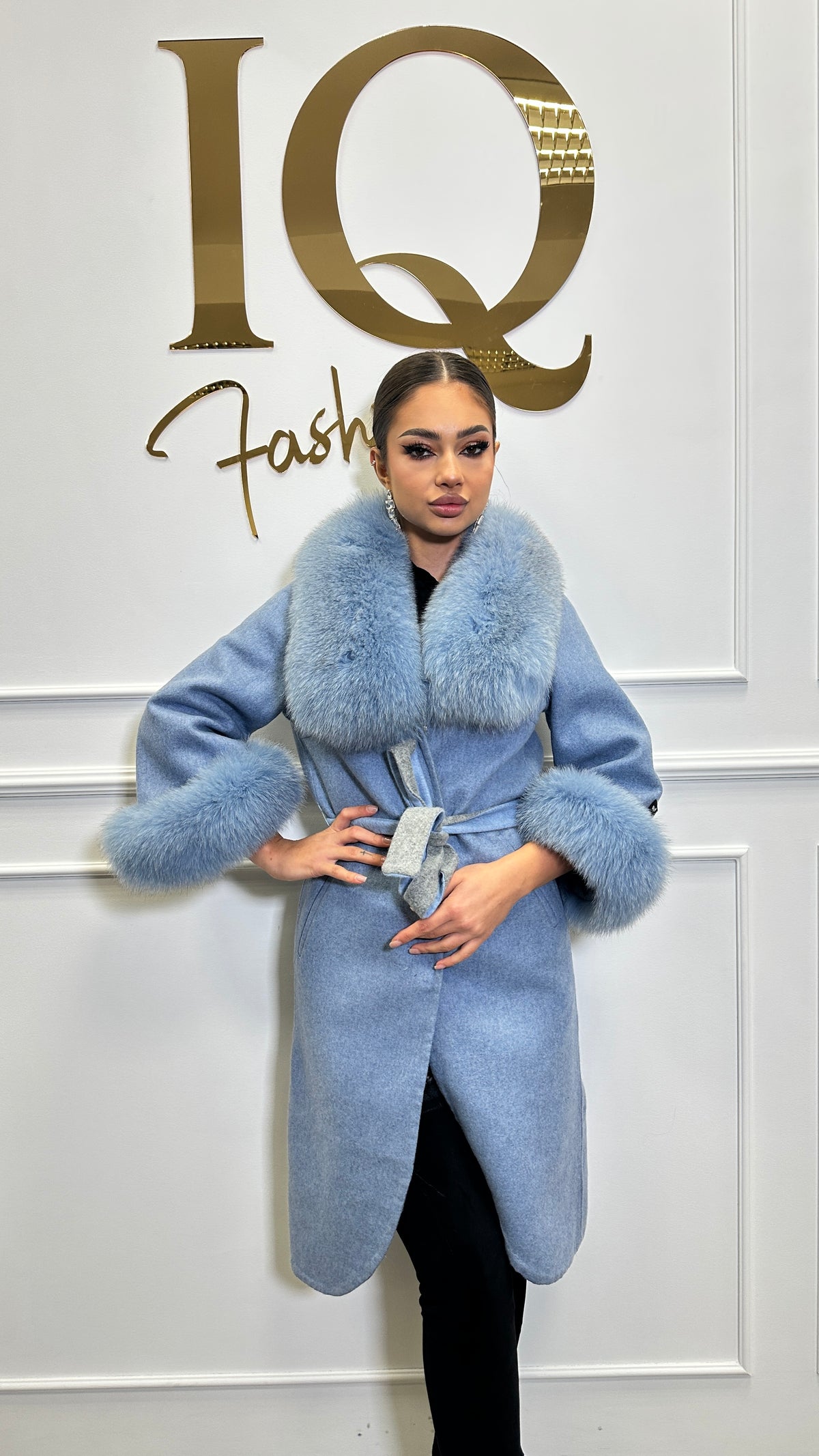 Palton alpaka Ami Baby Blue