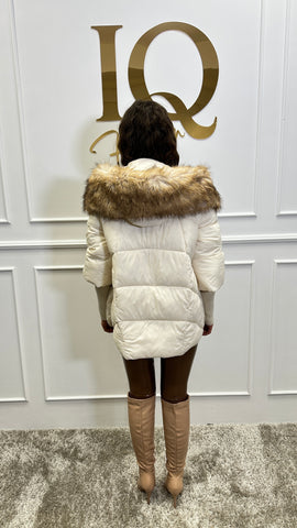 Geaca blana artificiala Florencia maneca tricot Cream