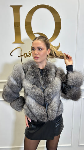 Haina blana Valery Grey