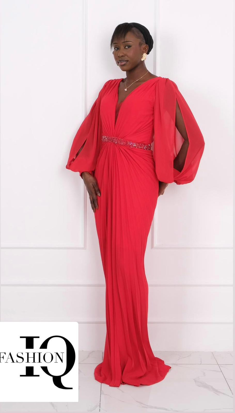 Red Evelin dress by iqfashioncluj, featuring a stylish and elegant design with a fitted silhouette and vibrant color.