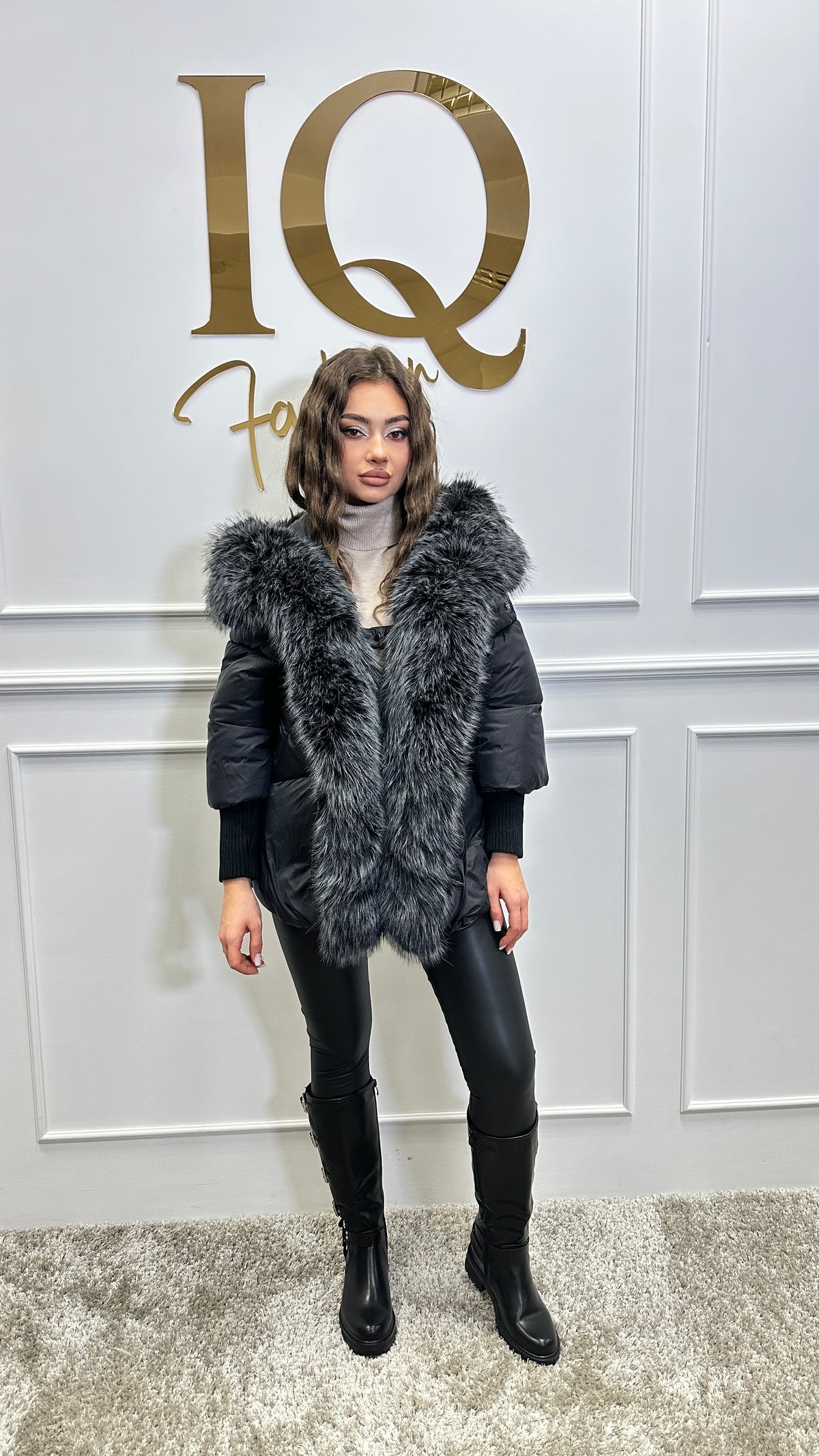 Geaca blana artificiala Florencia maneca tricot Black