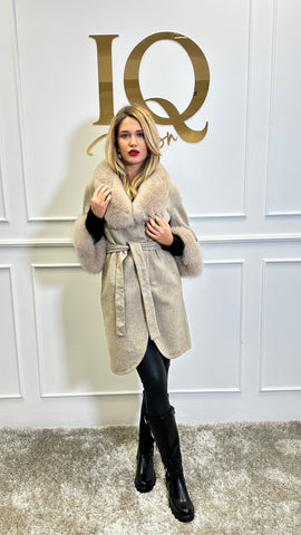 Palton alpaka Ami Beige