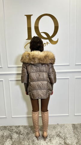 Geaca blana artificiala Florencia maneca tricot Beige