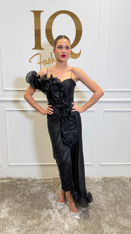 Black Kassandra dress by iqfashioncluj, featuring a stylish silhouette and elegant fabric, perfect for sophisticated occasions.