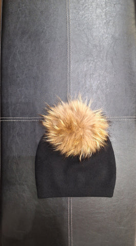 Sapca pompon natural Athena Black-Gold